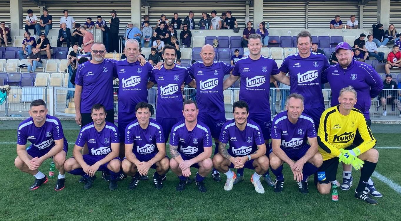 Team Foto - Freundschaftsspiel